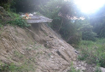 松山市建設コンサルタント「（株）ユニオン技研」発災後の復旧のための調査・設計1